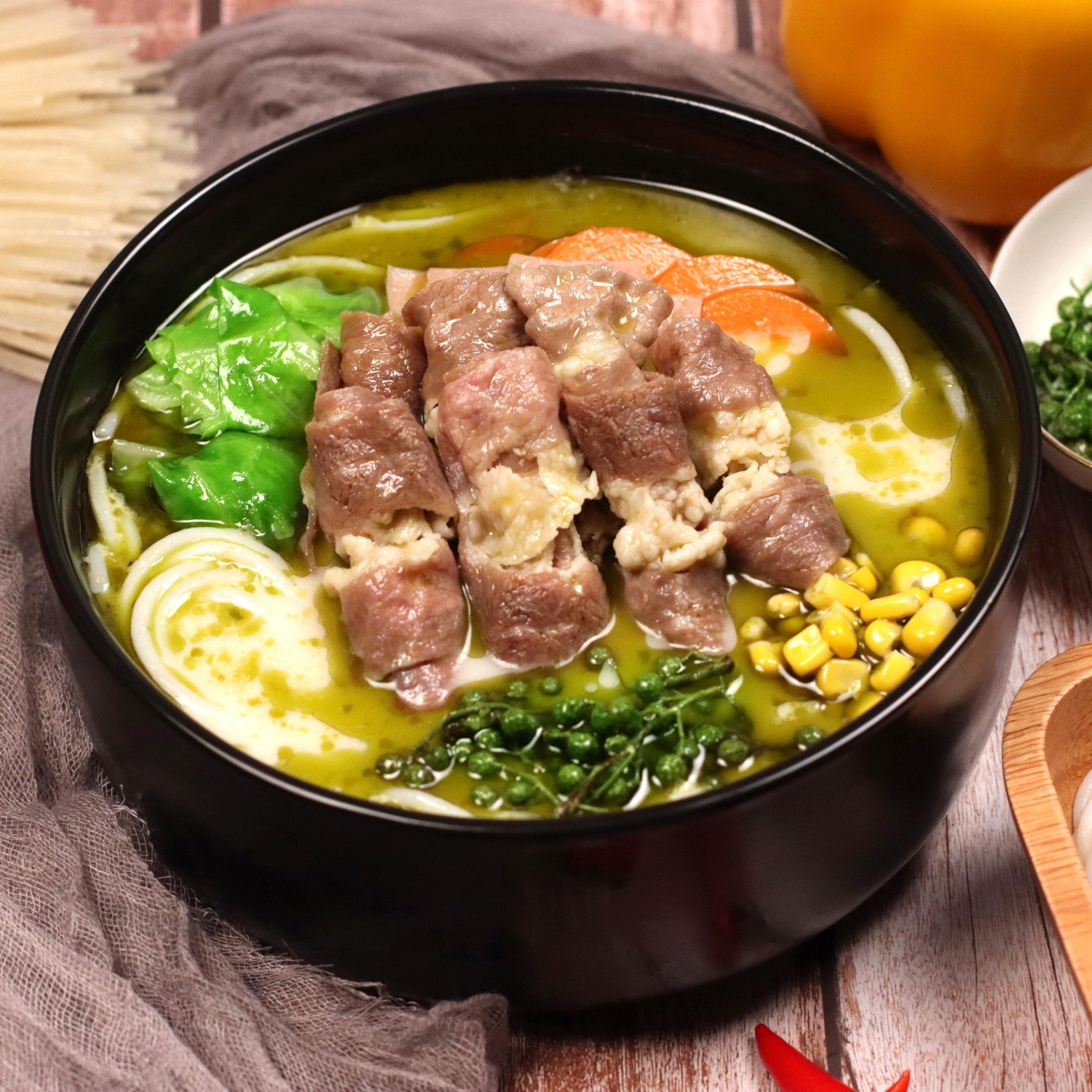 專(zhuān)注于米線(xiàn)調味料的研究和推廣