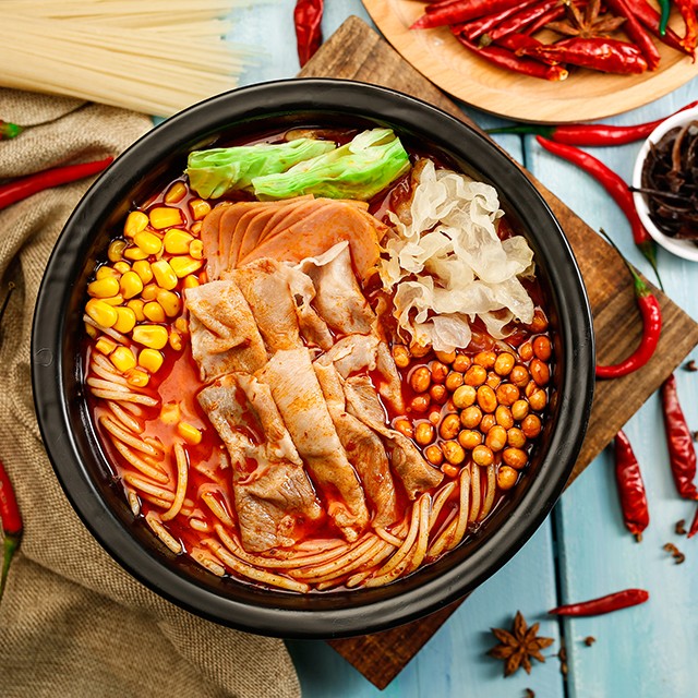 濟寧康德食品”生產(chǎn)車(chē)間是無(wú)菌化車(chē)間，整個(gè)生產(chǎn)和檢驗都嚴格執行《國家食品安全法》，從而保證了產(chǎn)品質(zhì)量安全、穩定、可靠產(chǎn)品咨詢(xún)熱線(xiàn)：0537-3630366